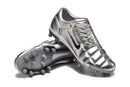 Chuteira Nike Total 90 FG
