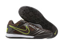 Chuteira Nike Supreme SB Gato IC